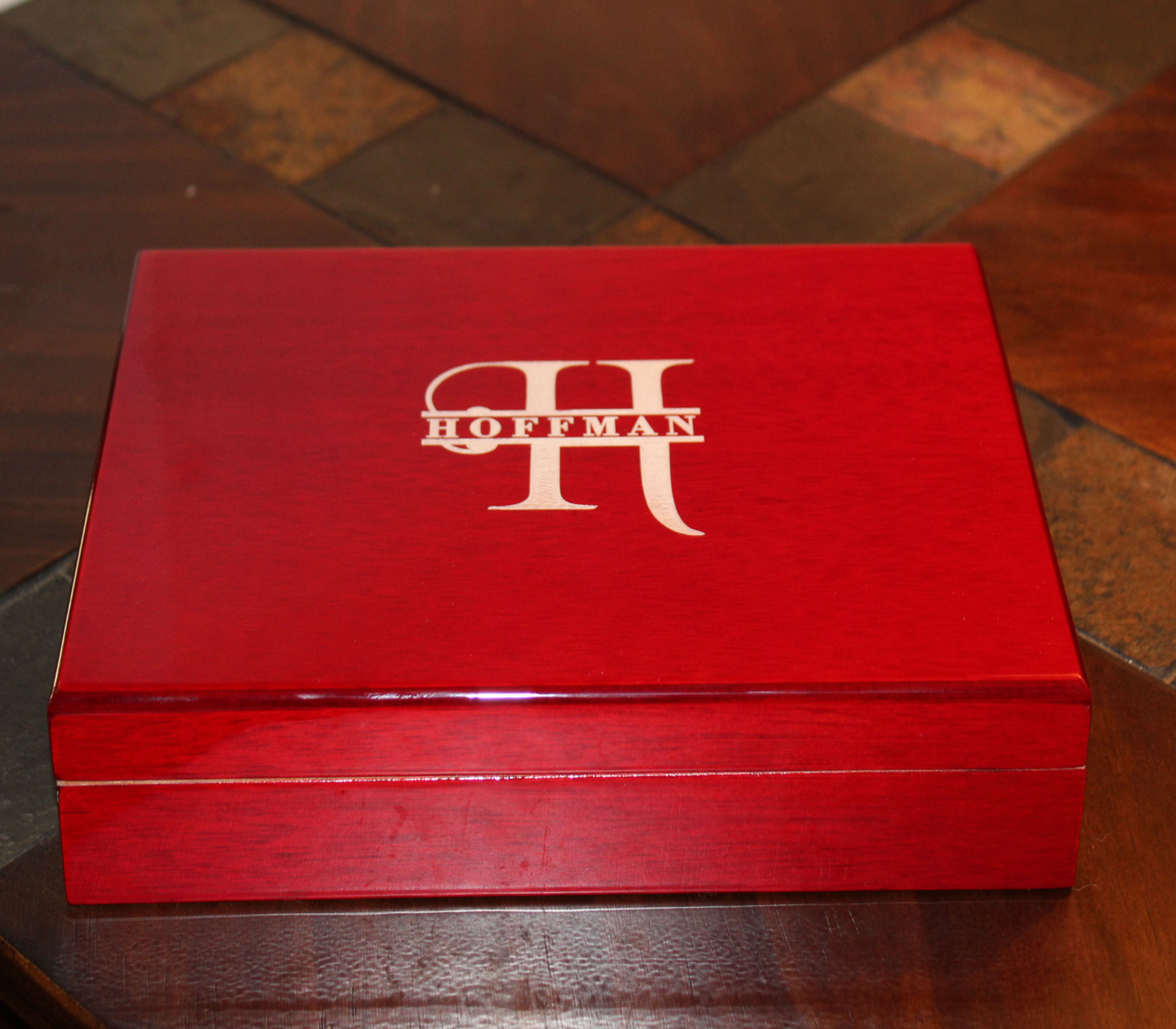 Personalized Humidor, Elegantly Engraved Rosewood Humidor for any Cigar Lover